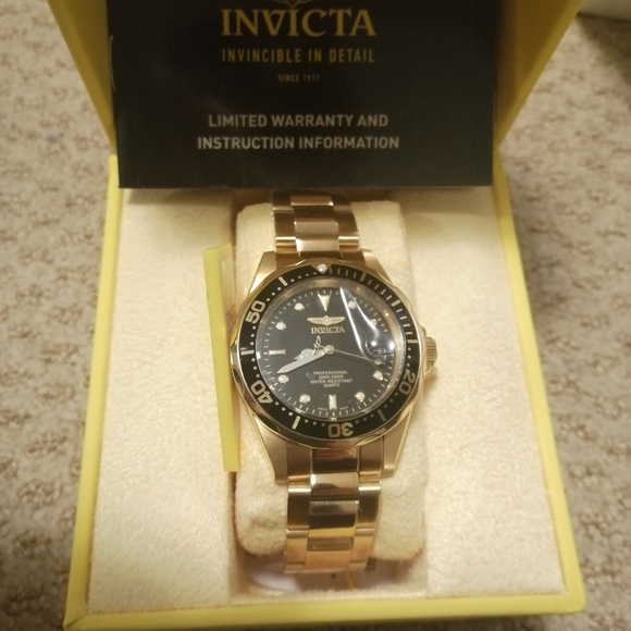 invicta 8936